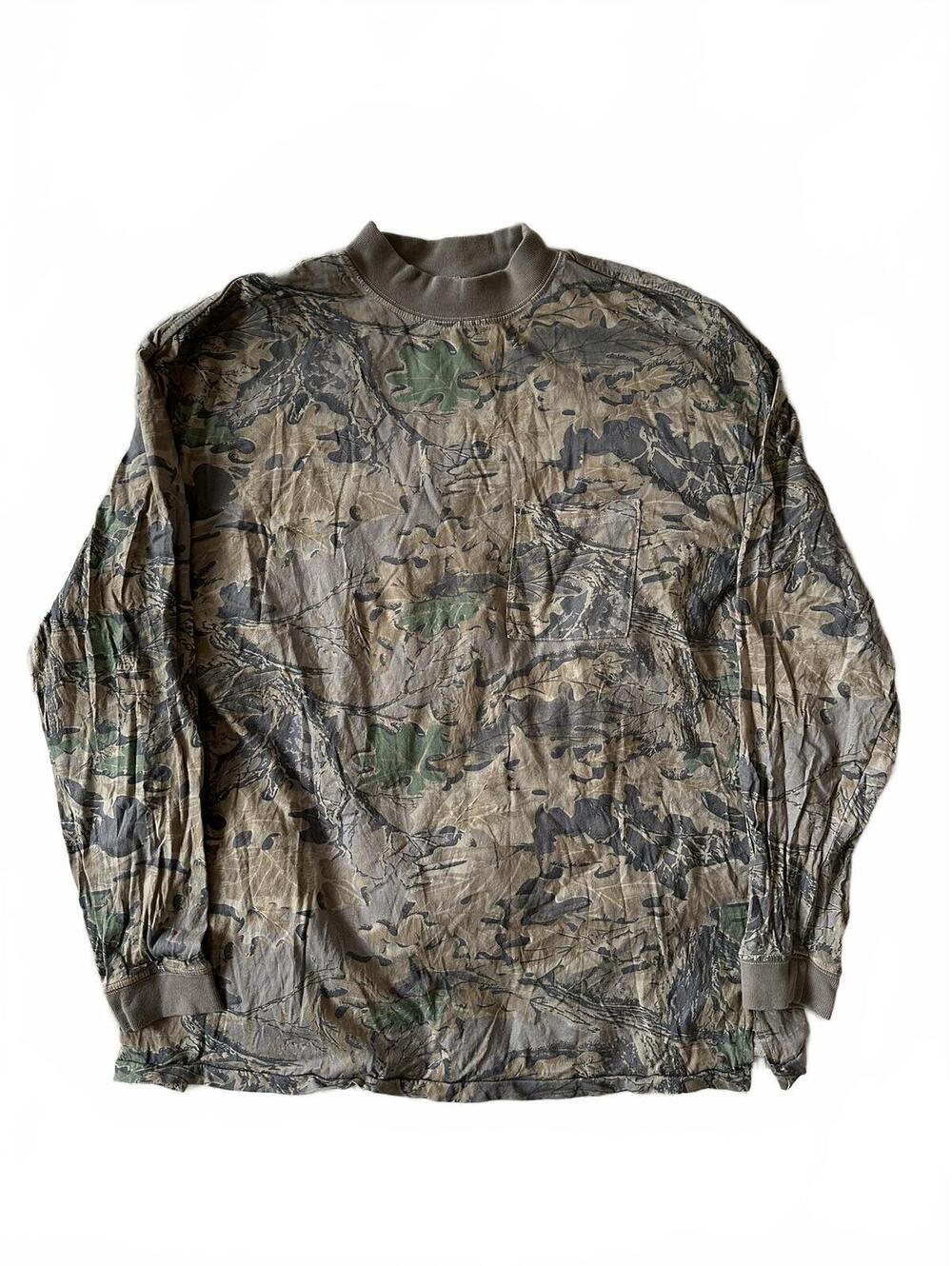Yeezy Season 4 Long Sleeve Camo Tee M
